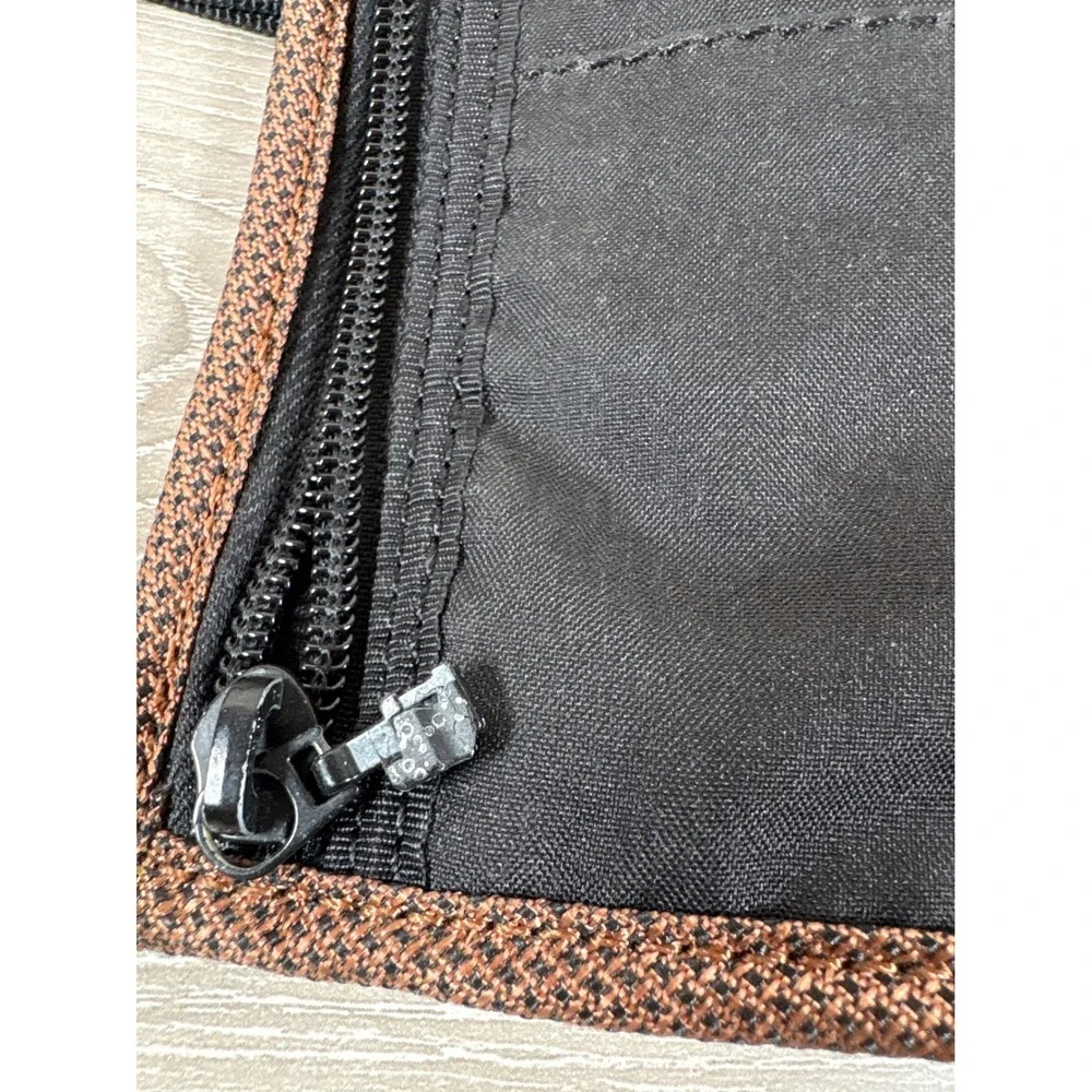 Vintage Tumi T2 Brown Ballistic Nylon Travel Wallet Crossbody Neck Pouch Bag